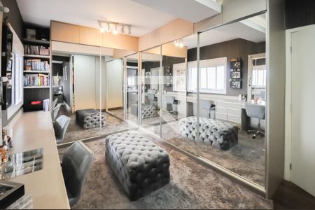 Apartamento à venda com 180m², 3 quartos e 3 vagasSuíte 1