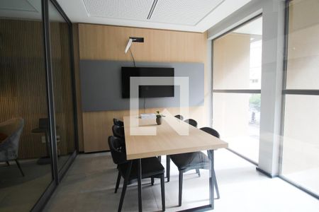 Studio à venda com 25m², 1 quarto e sem vagaÁrea comum - Sala de Reunião