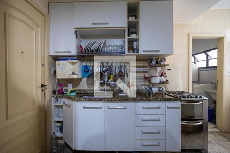 Apartamento à venda com 124m², 3 quartos e 2 vagas Apartamento à venda com 124m², 3 quartos e 2 vagasCozinha