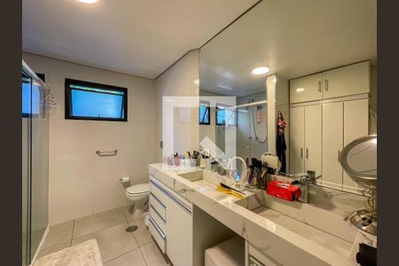 Apartamento à venda com 289m², 4 quartos e 4 vagasFoto 25