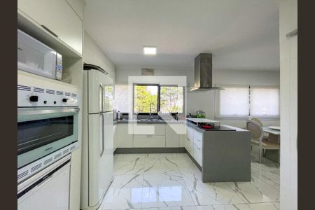 Apartamento à venda com 289m², 4 quartos e 4 vagasFoto 34