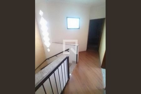 Casa à venda com 192m², 4 quartos e 4 vagas Casa à venda com 192m², 4 quartos e 4 vagasFoto 14