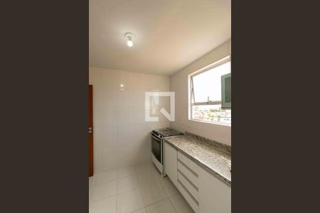 Apartamento à venda com 64m², 2 quartos e 2 vagas Apartamento à venda com 64m², 2 quartos e 2 vagasCozinha