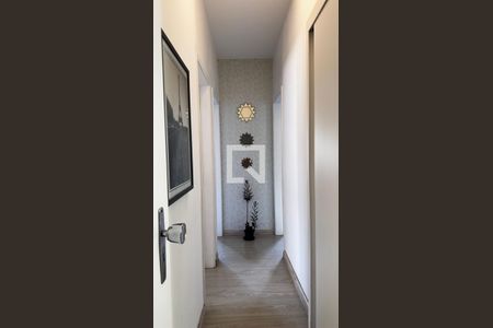 Apartamento à venda com 96m², 3 quartos e 1 vaga Apartamento à venda com 96m², 3 quartos e 1 vagaCorredor