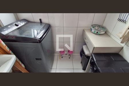 Apartamento à venda com 124m², 3 quartos e 3 vagas Apartamento à venda com 124m², 3 quartos e 3 vagasÁrea de Serviço