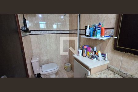 Apartamento à venda com 124m², 3 quartos e 3 vagas Apartamento à venda com 124m², 3 quartos e 3 vagasBanheiro