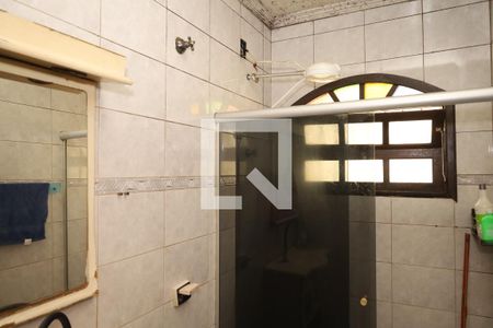 Casa à venda com 175m², 3 quartos e 2 vagasBanheiro