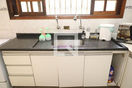 Casa à venda com 175m², 3 quartos e 2 vagasCozinha