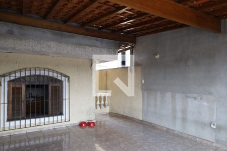 Casa à venda com 175m², 3 quartos e 2 vagasVaranda
