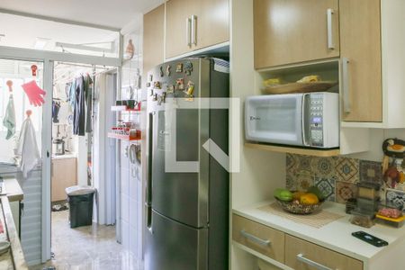 Apartamento para alugar com 110m², 3 quartos e 3 vagas Apartamento para alugar com 110m², 3 quartos e 3 vagasCozinha