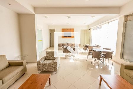 Apartamento para alugar com 110m², 3 quartos e 3 vagas Apartamento para alugar com 110m², 3 quartos e 3 vagasÁrea comum - Salão de festas