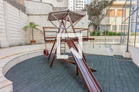 Apartamento para alugar com 110m², 3 quartos e 3 vagas Apartamento para alugar com 110m², 3 quartos e 3 vagasÁrea comum - Playground