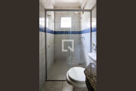 Casa à venda com 197m², 3 quartos e 2 vagasBanheiro