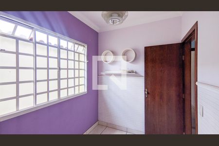 Casa à venda com 197m², 3 quartos e 2 vagasQuarto 2