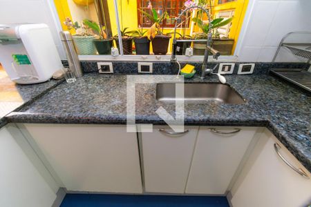 Casa à venda com 250m², 4 quartos e 3 vagas Casa à venda com 250m², 4 quartos e 3 vagasCozinha / Copa