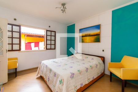 Casa à venda com 250m², 4 quartos e 3 vagas Casa à venda com 250m², 4 quartos e 3 vagasSuíte