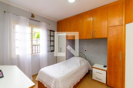 Casa à venda com 250m², 4 quartos e 3 vagas Casa à venda com 250m², 4 quartos e 3 vagasQuarto 1