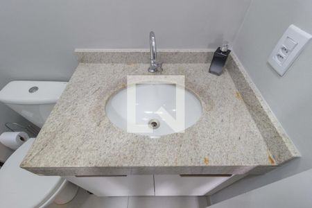 Apartamento à venda com 49m², 2 quartos e sem vaga Apartamento à venda com 49m², 2 quartos e sem vagaBanheiro