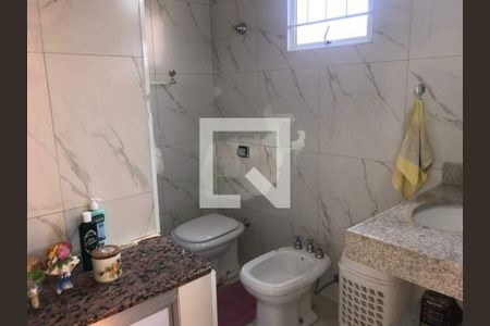 Casa à venda com 209m², 3 quartos e 2 vagas