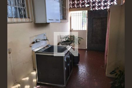 Casa à venda com 209m², 3 quartos e 2 vagas