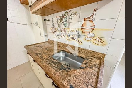 Apartamento à venda com 80m², 2 quartos e sem vaga Apartamento à venda com 80m², 2 quartos e sem vagaCozinha