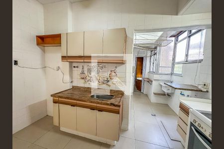Apartamento à venda com 80m², 2 quartos e sem vaga Apartamento à venda com 80m², 2 quartos e sem vagaCozinha