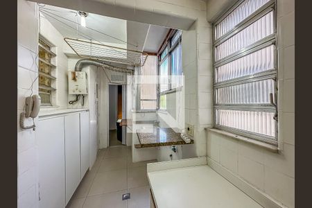 Apartamento à venda com 80m², 2 quartos e sem vaga Apartamento à venda com 80m², 2 quartos e sem vagaÁrea de Serviço