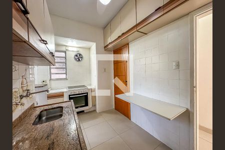 Apartamento à venda com 80m², 2 quartos e sem vaga Apartamento à venda com 80m², 2 quartos e sem vagaCozinha