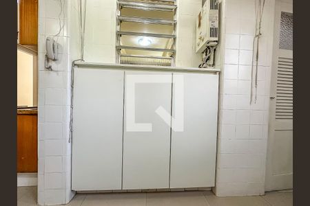 Apartamento à venda com 80m², 2 quartos e sem vaga Apartamento à venda com 80m², 2 quartos e sem vagaÁrea de Serviço