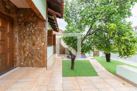 Casa à venda com 183m², 3 quartos e 4 vagasFachada