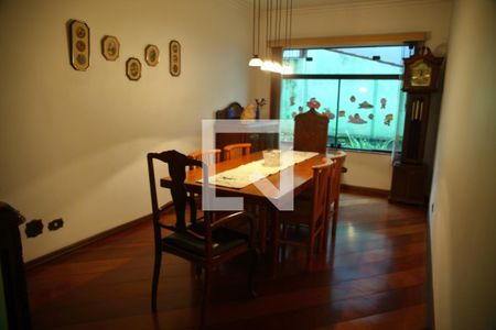 Casa à venda com 252m², 3 quartos e 4 vagasCopa