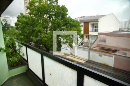 Casa à venda com 252m², 3 quartos e 4 vagasVaranda da Suíte 1