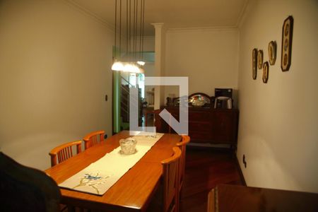 Casa à venda com 252m², 3 quartos e 4 vagasCopa