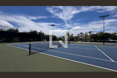 Casa à venda com 358m², 5 quartos e 6 vagas Casa à venda com 358m², 5 quartos e 6 vagasQuadra Esportiva