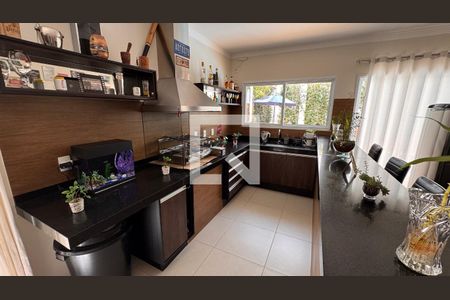 Casa à venda com 358m², 5 quartos e 6 vagas Casa à venda com 358m², 5 quartos e 6 vagasChurrasqueira
