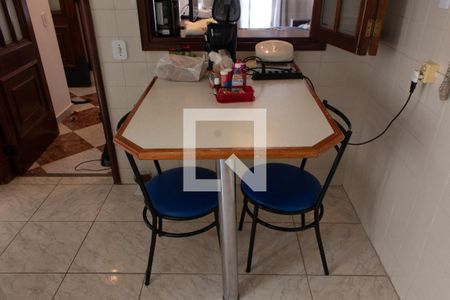 Apartamento à venda com 81m², 3 quartos e 1 vagaCOZINHA