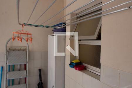 Apartamento à venda com 81m², 3 quartos e 1 vagaÁREA DE SERVIÇO