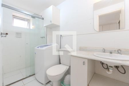Apartamento à venda com 35m², 1 quarto e 1 vaga Apartamento à venda com 35m², 1 quarto e 1 vagaBanheiro da Suíte 1