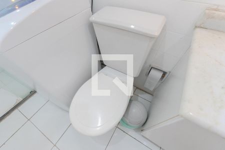 Apartamento à venda com 35m², 1 quarto e 1 vaga Apartamento à venda com 35m², 1 quarto e 1 vagaBanheiro da Suíte 1