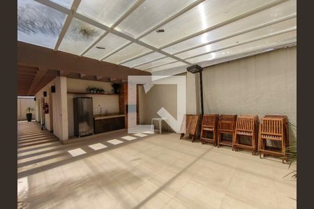 Apartamento à venda com 43m², 2 quartos e 1 vaga Apartamento à venda com 43m², 2 quartos e 1 vagaÁrea comum - Churrasqueira