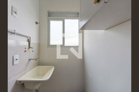 Apartamento à venda com 43m², 2 quartos e 1 vaga Apartamento à venda com 43m², 2 quartos e 1 vagaCozinha e Área de Serviço