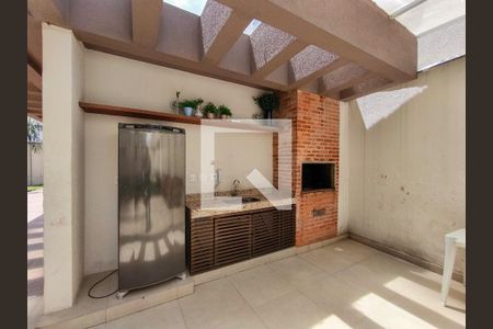 Apartamento à venda com 43m², 2 quartos e 1 vaga Apartamento à venda com 43m², 2 quartos e 1 vagaÁrea comum - Churrasqueira