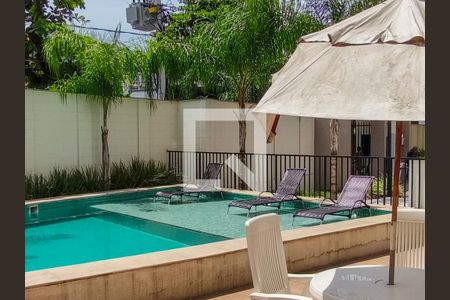 Apartamento à venda com 43m², 2 quartos e 1 vaga Apartamento à venda com 43m², 2 quartos e 1 vagaÁrea comum - Piscina