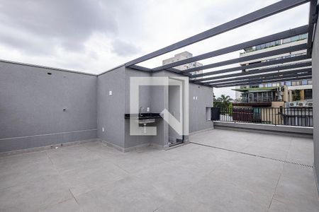 Casa de condomínio à venda com 226m², 3 quartos e 3 vagas Casa de condomínio à venda com 226m², 3 quartos e 3 vagasTerraço