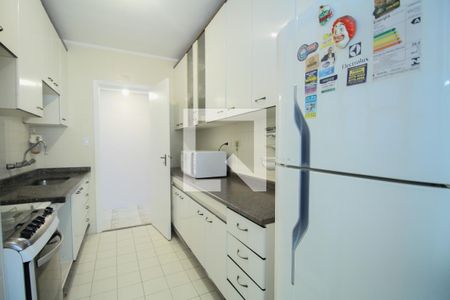 Apartamento para alugar com 80m², 2 quartos e 2 vagas Apartamento para alugar com 80m², 2 quartos e 2 vagasCozinha - Armários