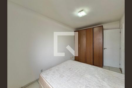 Apartamento para alugar com 76m², 2 quartos e 1 vagaQuarto