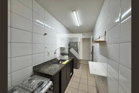 Apartamento para alugar com 76m², 2 quartos e 1 vagaCozinha e Área de Serviço