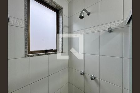 Apartamento para alugar com 76m², 2 quartos e 1 vagaSuíte - Banheiro