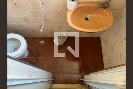 Apartamento à venda com 98m², 3 quartos e sem vaga Apartamento à venda com 98m², 3 quartos e sem vagaBanheiro da Suíte