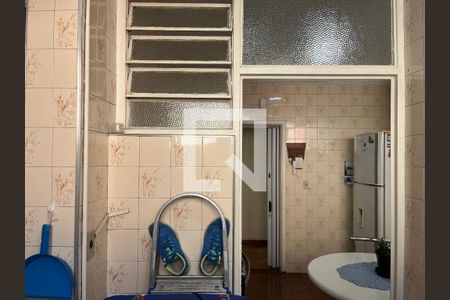 Apartamento à venda com 98m², 3 quartos e sem vaga Apartamento à venda com 98m², 3 quartos e sem vagaÁrea de Serviço